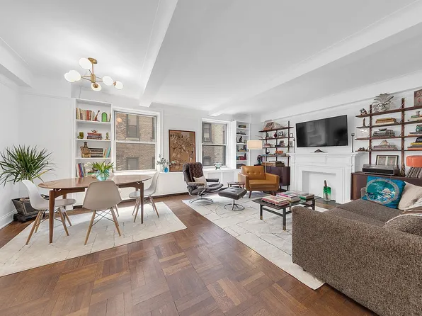 110 Riverside Dr APT 4E, New York, NY 10024