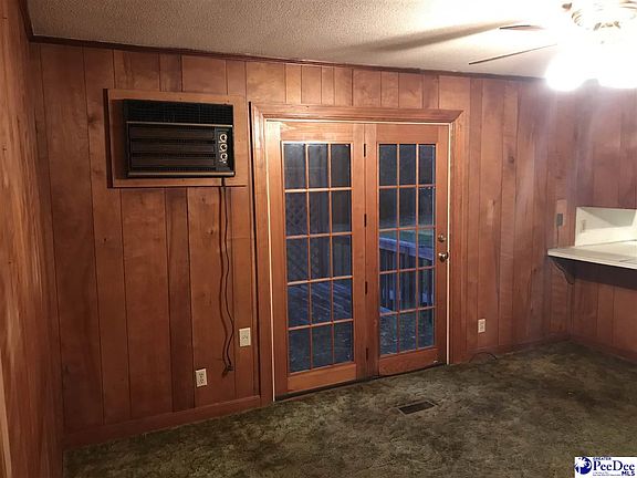 5th image of 232 Wildwood Dr