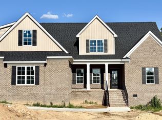 7473 Sweetwater Dr, Nashville, NC 27856