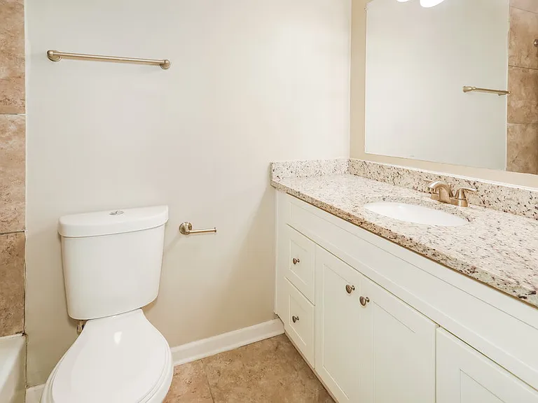 1760 Sonia Dr — Photo 17