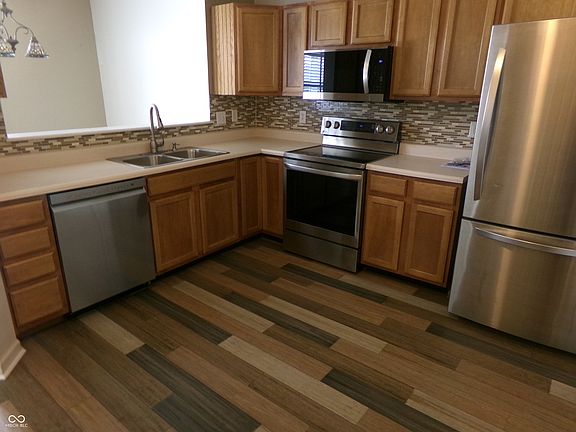 4th image of 7034 Forrester Ln