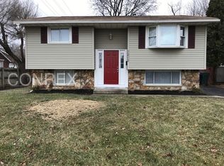 3282 Meridian Rd, Columbus, OH 43232