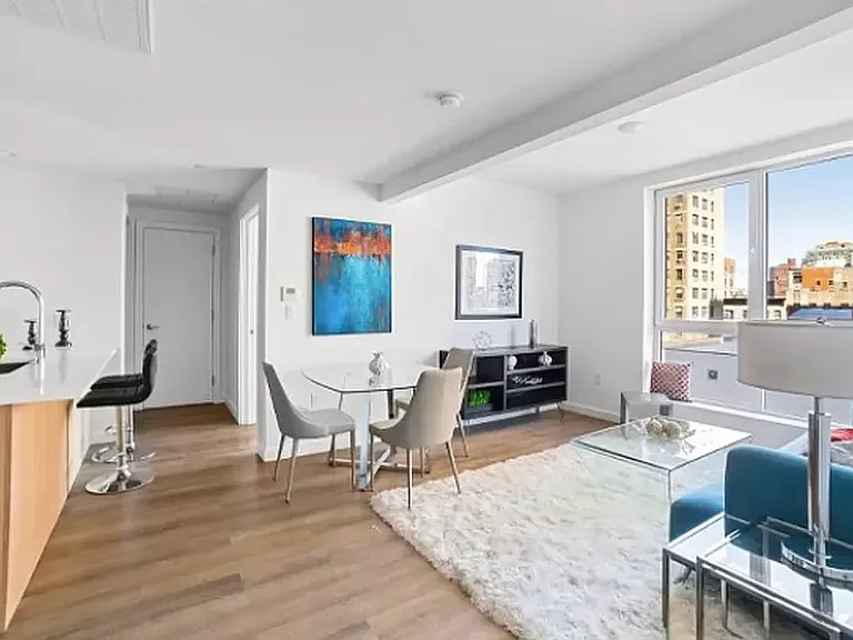 814 Amsterdam Ave #7I — Photo 2