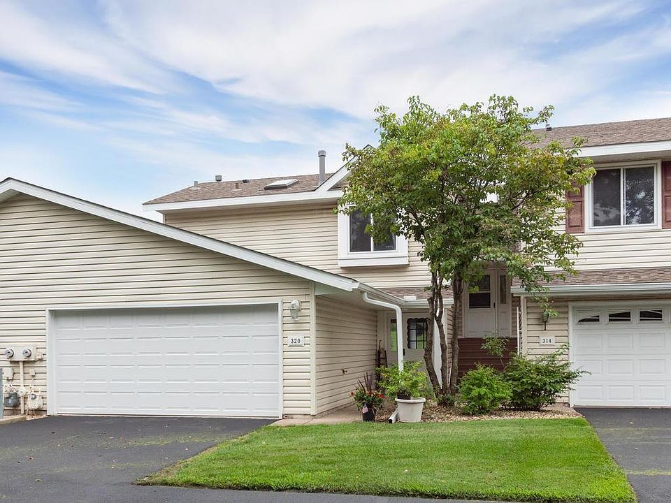 1st image of 320 Pleasure Creek Dr
