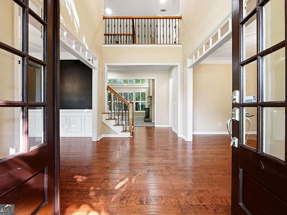 4th image of 10580 Cauley Creek Dr