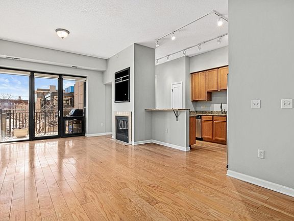 5th image of 500 E Grant St APT 205