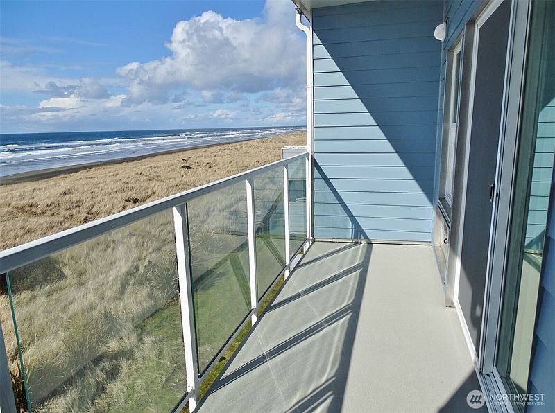 5th image of 1335 Ocean Shores Boulevard SW #S42