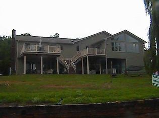 4022 Mountain Rd, West Suffield, CT 06093