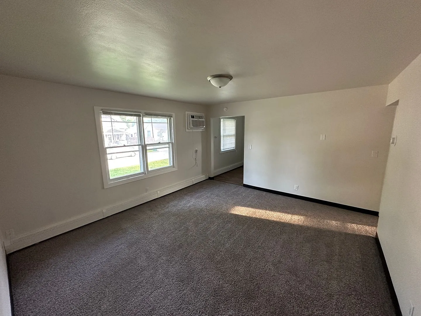 Orange City 4-Unit (Delaware, 321) — Photo 4