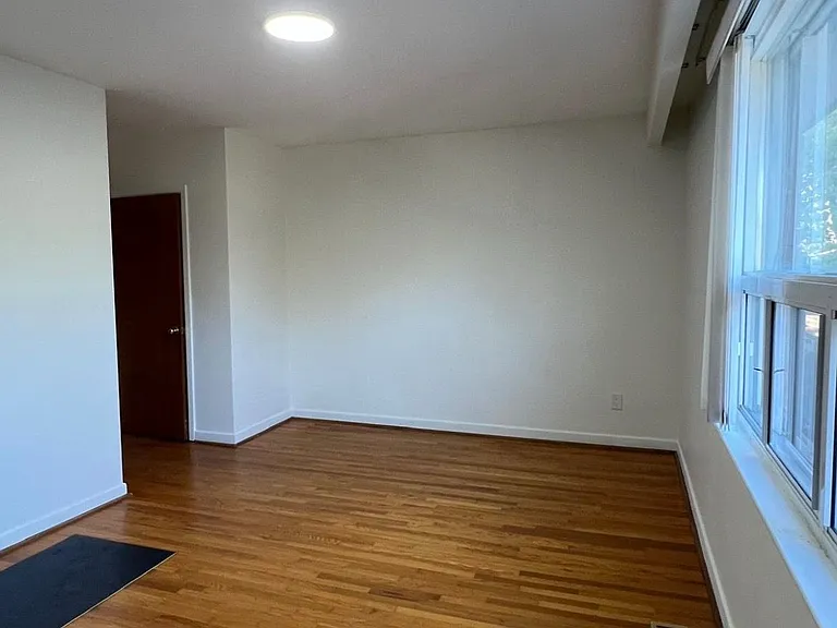 43 Heman St — Photo 9