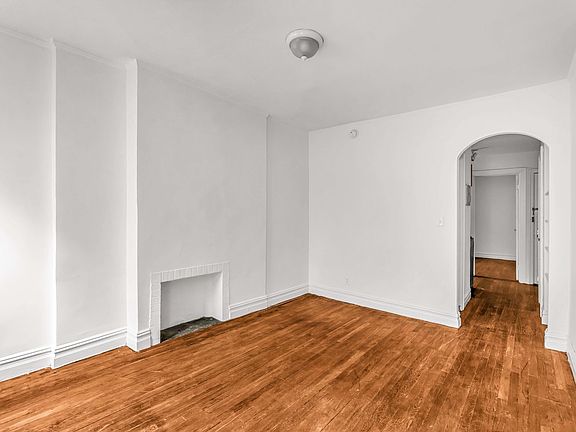 5th image of 148 W 10th St APT 5D
