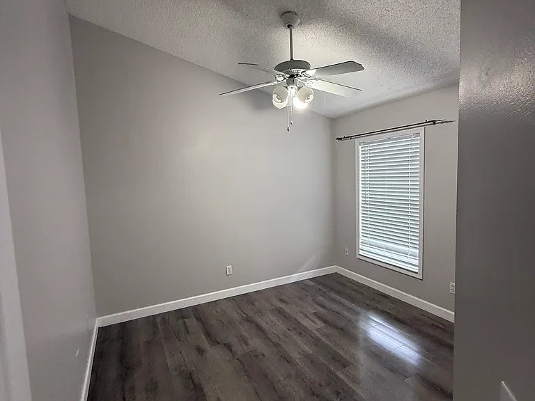 13328 Mallard Cove Blvd — Photo 17