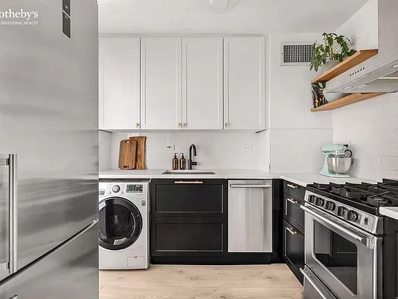 5th image of 360 W 22nd St APT 14A