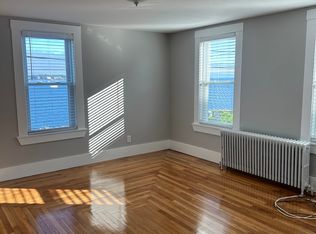 32 Fort Sq #2, Gloucester, MA 01930