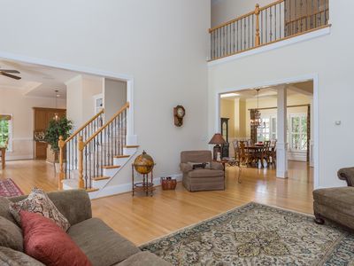 5626 Cape Fox Dr, Oak Ridge, NC, 27310