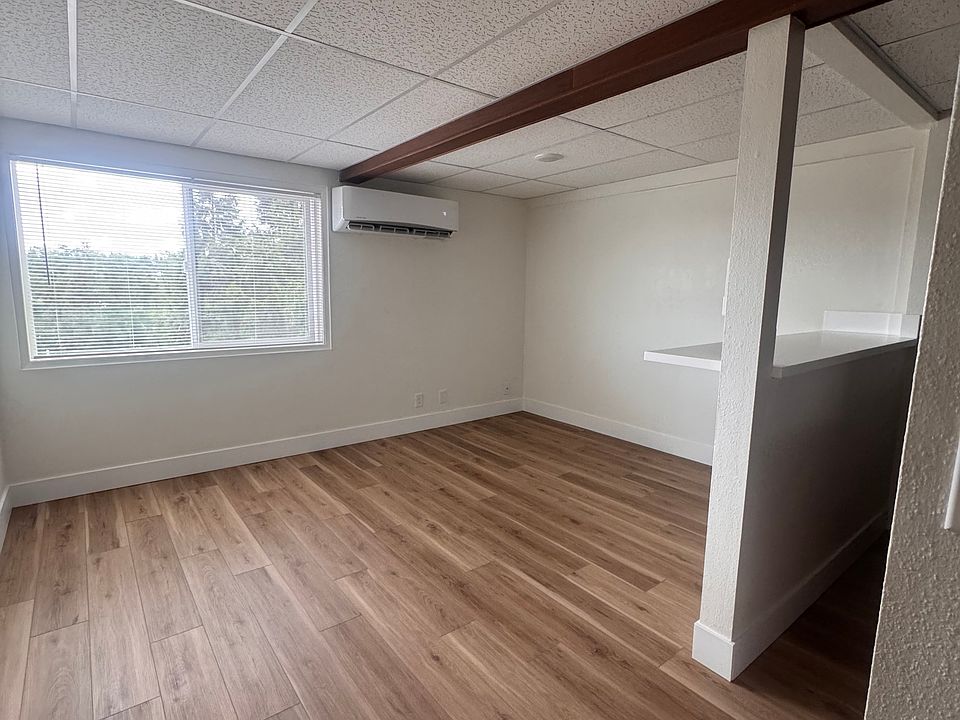 1st image of 5000 Broadway St