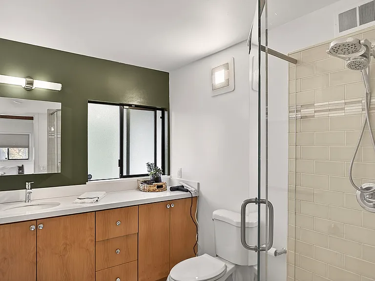 601 Country Club Dr — Photo 27