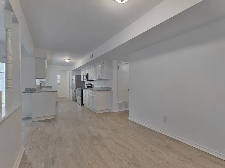 2905 Joymeadow Dr — Photo 24
