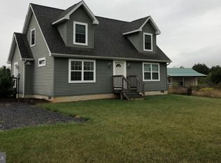 46 Hinton Ridge Ln, Kearneysville, WV 25430