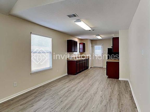 5th image of 8638 Chaletford Dr