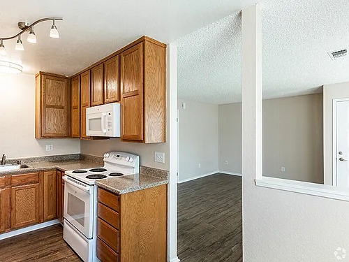 Peachwood Apartments Photo 1