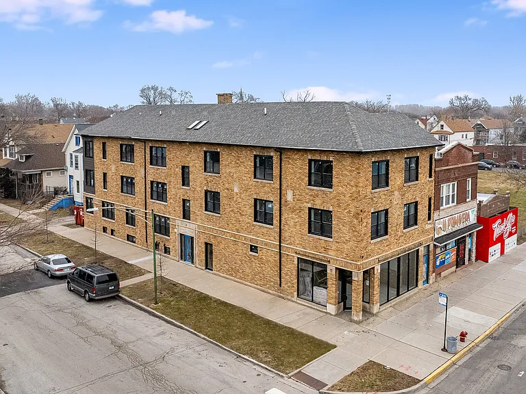 8656 S Burnham Ave #3B — Photo 12
