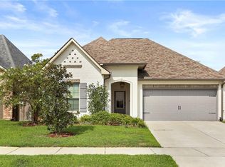 7022 Spring Gardens Dr, Baton Rouge, LA 70817