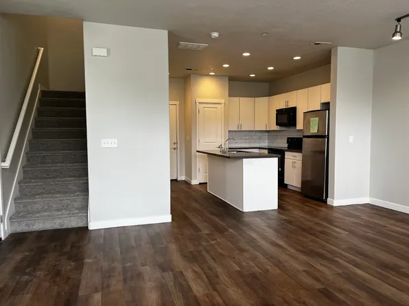 11758 S District Dr Unit 406, South Jordan, UT 84095