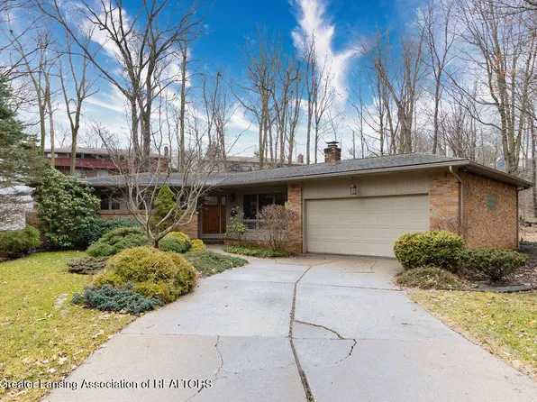 1805 Boynton Dr, Lansing, MI 48917