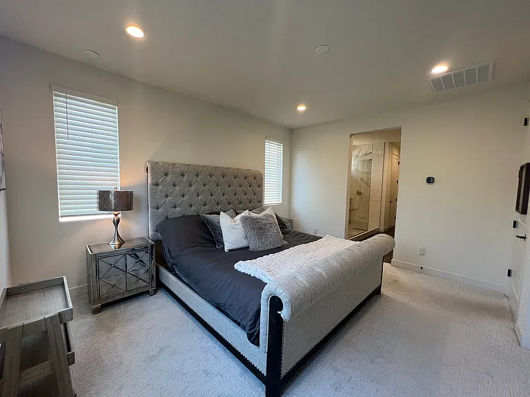 17226 W Edinburg St — Photo 10