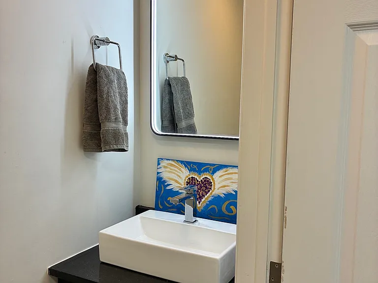 211 Hill Dr #213 — Photo 4