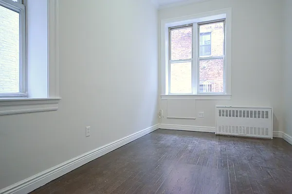 Rented by Compass | media 2