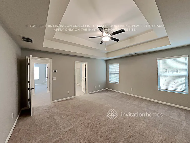 235 N Fortune Way — Photo 11