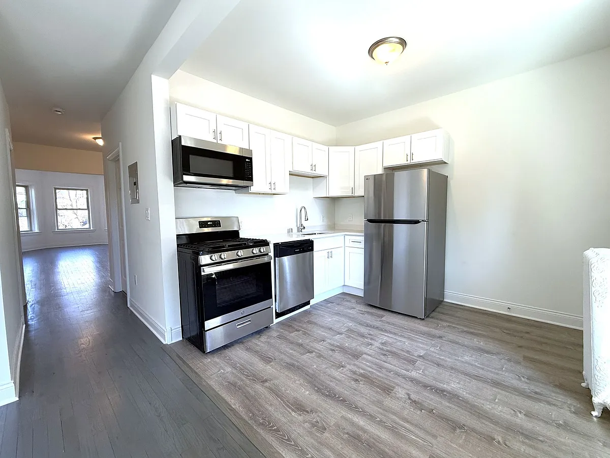 Building Photo - Stowell Avenue Apartments