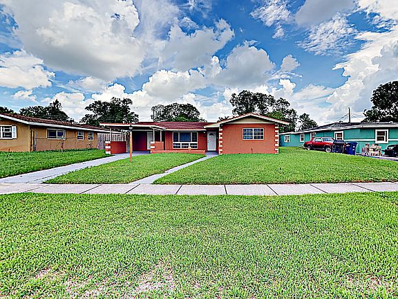 3rd image of 3831 NW 6th Ct