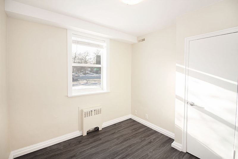 Winnipeg Apartment for rent - 2 Bedrooms — photo 14