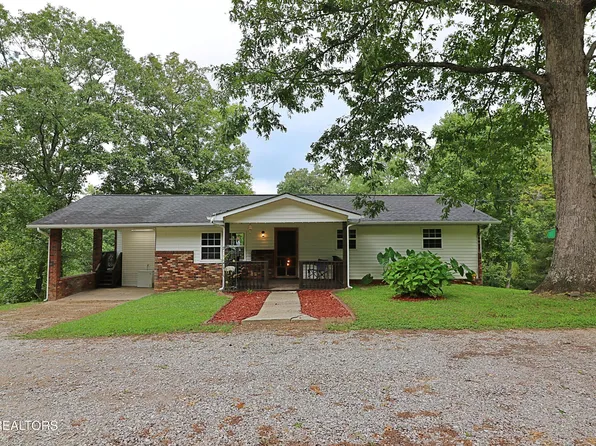 216 Bond Ln, Oneida, TN 37841