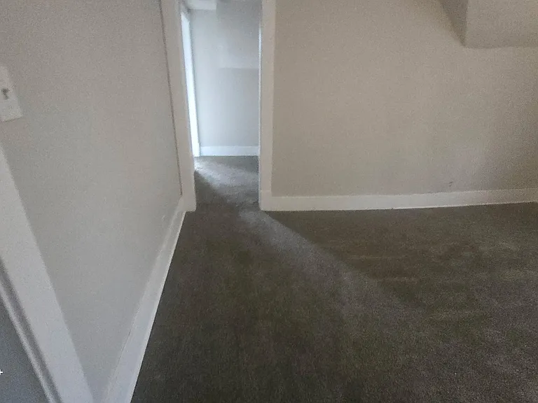 1422 Central Ave #2 — Photo 3