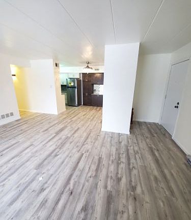 2nd image of 9114 W 140th St APT 1NE