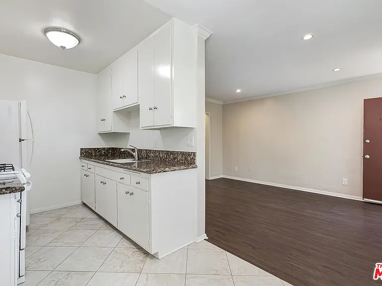 1015 Ashland Ave #6 — Photo 10