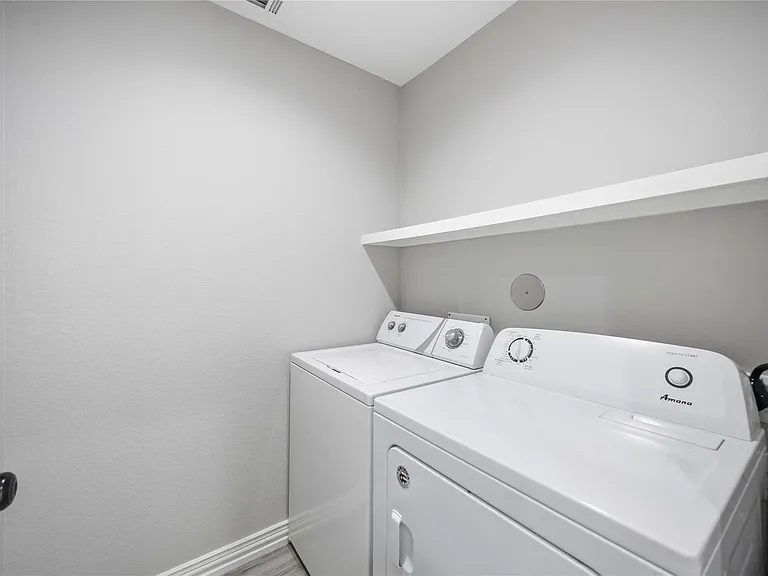 3425 Mount Pleasant St #B — Photo 24