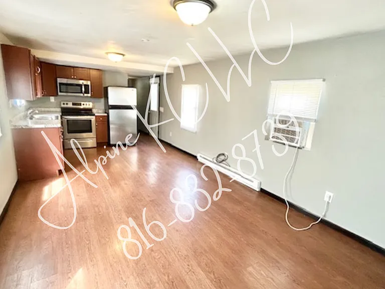 132 Countryside Ln — Photo 2