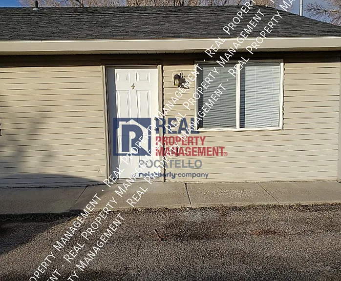 324 Fredregill Rd #4 — Photo 1
