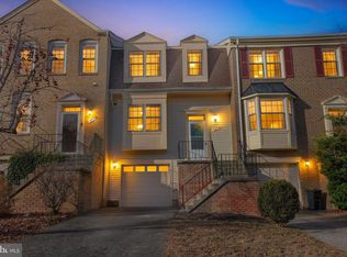 2848 Strauss Ter, Silver Spring, MD 20904