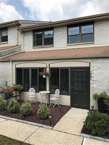 1st image of 2882 Whitemarsh Pl