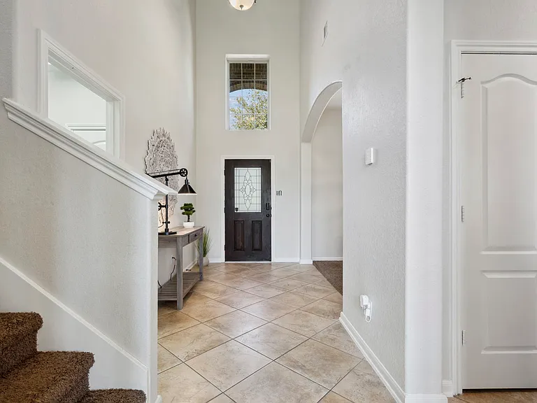 5907 Wrest Point Ct — Photo 5
