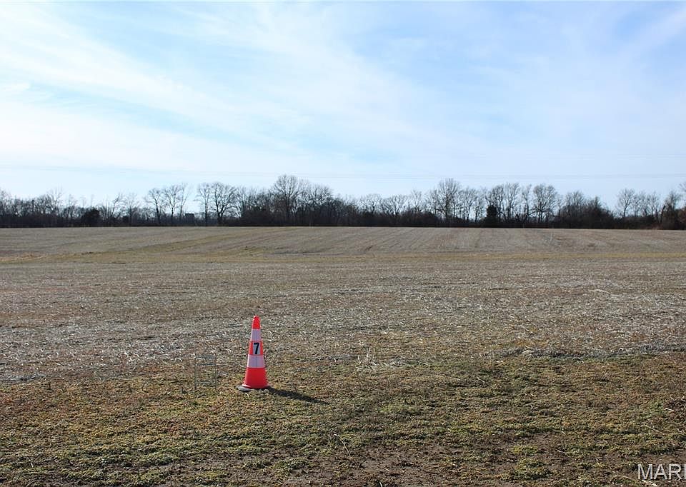 2nd image of 998 Josephville Rd Lot 7