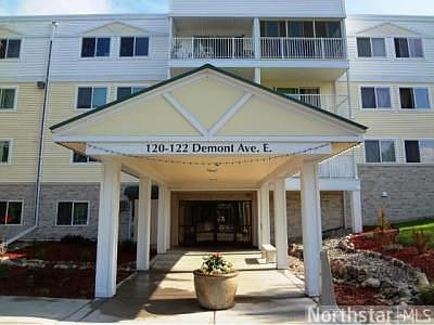2nd image of 122 Demont Ave E APT 369