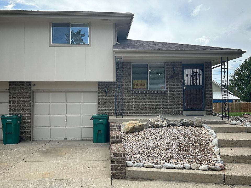 Exterior front of home.