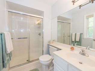 8 Powder Horn Ter, Randolph, NJ 07869